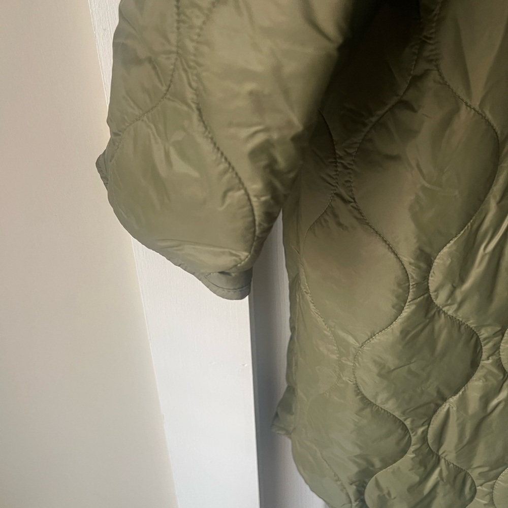 Quilted Nylon and Sherpa Jacket - Picture 10 of 15